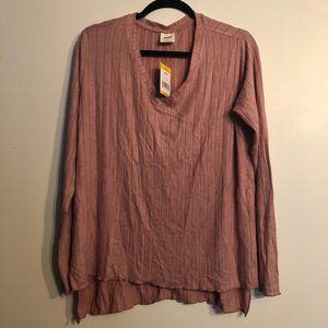 Mote Size M Pink Lightweight Sweater